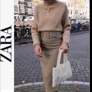 NWOT ZARA Belted Pencil Skirt